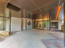 【東京都/立川市高松町】アネシア立川 エントランス