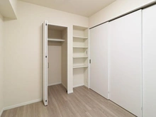 【東京都/立川市富士見町】ランドシティ立川多摩川テラスガーデンコート 収納