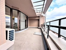 【東京都/昭島市昭和町】レクセルプラザ昭島 ルーフバルコニー