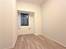 【東京都/八王子市八幡町】オーベルグランディオ八王子エアーズ サービスルーム（納戸）