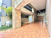 【東京都/八王子市横山町】グエルスクエア八王子 アプローチ