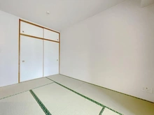 【東京都/立川市曙町】グレーシアシティ立川ブロードウィング 和室：約5.5帖