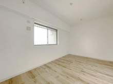 【東京都/立川市曙町】グレーシアシティ立川ブロードウィング 洋室：約7.0帖