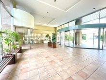 【東京都/昭島市武蔵野】ザ・バーデン昭島ペイサージュ エントランス