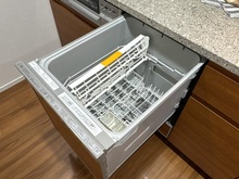 【東京都/八王子市東浅川町】プレミスト高尾サクラシティエアリーコート キッチン：食器洗浄機