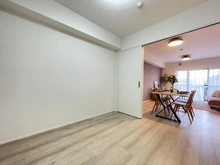 【東京都/八王子市元横山町】マイキャッスル八王子元横山町 洋室：奥：LDK