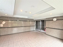 【東京都/八王子市台町】ライオンズヒルズ富士森公園 エントランス