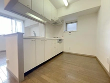 【東京都/八王子市横山町】グエルスクエア八王子 キッチン