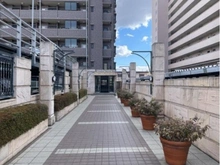 【東京都/日野市旭が丘】ライオンズマンション豊田旭が丘 エントランス