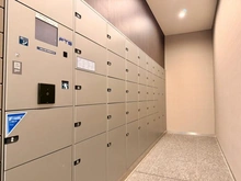 【東京都/立川市曙町】プラウドタワー立川 宅配BOX