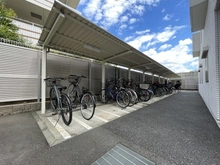 【東京都/昭島市武蔵野】アルソスガーデン昭島 駐輪場
