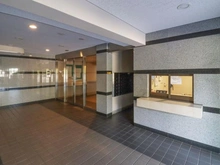 【東京都/昭島市美堀町】グリーンビレッジ拝島 エントランス