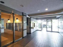 【東京都/昭島市美堀町】グリーンビレッジ拝島 エントランス