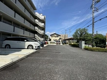 【東京都/昭島市昭和町】ビューネ昭島 駐車場