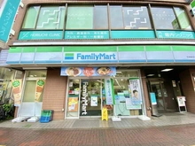 【東京都/昭島市昭和町】ビューネ昭島 ファミリーマート昭島駅前店（現地より約550m）：