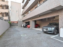 【東京都/北区中里】菱和パレス駒込 駐車場