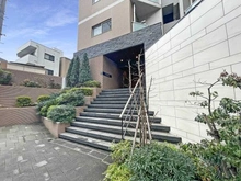 【東京都/文京区本駒込】ルネ文京白山 エントランス