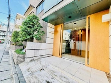 【東京都/渋谷区神宮前】ファミールグラン神宮前 エントランス