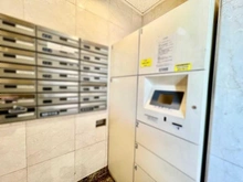 【東京都/渋谷区神宮前】ファミールグラン神宮前 宅配BOX