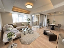 【東京都/豊島区巣鴨】グランヴェール六義園 リビング・ダイニング：※家具・調度品等は販売価格に含まれておりません