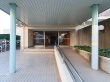 【東京都/板橋区坂下】蓮根ファミールハイツ1号棟 エントランス