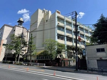 【東京都/北区西ケ原】古河ガーデンマンション　 滝野川小学校（現地より約390m）