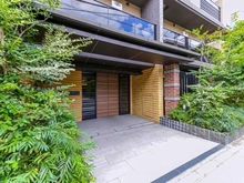 【東京都/文京区本駒込】オープンレジデンシア文京六義園 アプローチ