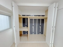 【東京都/北区昭和町】ライオンズマンション荒川遊園 収納