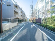 【東京都/豊島区駒込】パークハウス駒込桜郷 前面道路