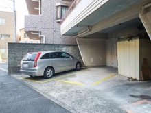 【東京都/文京区音羽】サカエ音羽マンション 駐車場