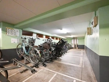 【東京都/北区滝野川】トーア滝野川 駐輪場