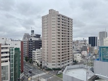 【東京都/豊島区東池袋】ライオンズマンション東池袋第2 眺望：バルコニーより南西側を望む