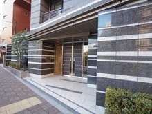【東京都/荒川区東日暮里】ライオンズ鶯谷マークスフォート エントランス