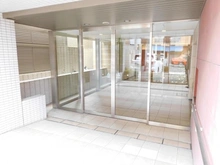 【東京都/文京区本駒込】ブランズ文京本駒込 エントランス