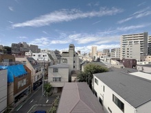 【東京都/文京区本駒込】ライオンズマンション本駒込第2 眺望：バルコニーより北西側を望む