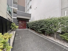 【東京都/荒川区東日暮里】アリュージュ三ノ輪 エントランス
