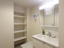 【大阪府/大阪市阿倍野区播磨町】日商岩井帝塚山マンション 洗面室