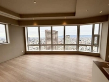 【大阪府/大阪市天王寺区細工谷】レジデンスタワー上本町 リビング