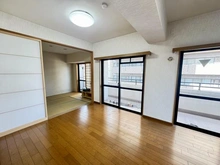 【大阪府/大阪市天王寺区六万体町】ライフデザイン・夕陽ケ丘 リビング・ダイニング：【家具調度品は価格に含まれません】