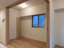 【京都府/京都市中京区下八文字町】ジオ京都堀川三条 洋室：約3.5帖