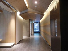 【京都府/京都市中京区下八文字町】ジオ京都堀川三条 共用部：エントランスホール