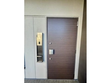 【大阪府/大阪市阿倍野区天王寺町北】メイツ阿部野 玄関