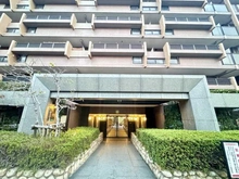 【大阪府/大阪市阿倍野区松崎町】コスモあべの坂ガーデンズ アプローチ