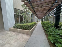 【大阪府/大阪市天王寺区細工谷】レジデンスタワー上本町 アプローチ