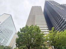 【大阪府/大阪市浪速区湊町】ローレルタワー難波 外観