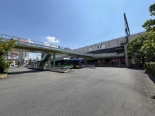 【大阪府/八尾市北本町】ローレルスクエア八尾ミッド 近鉄大阪線「近鉄八尾」駅（現地より約400m）