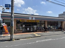 【大阪府/八尾市北本町】ローレルスクエア八尾ミッド セブンイレブン　八尾光町1丁目店（現地より約70m）