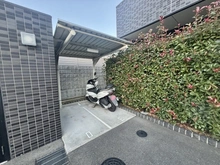 【大阪府/大阪市天王寺区生玉寺町】プレサンス上町台夕陽丘 バイク置き場