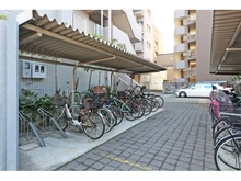 【大阪府/大阪市阿倍野区天王寺町南】ロイヤルシティ阿倍野 駐輪場