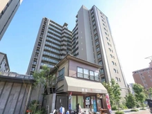 【大阪府/大阪市住吉区南住吉】レ・ジェイド長居公園通 外観